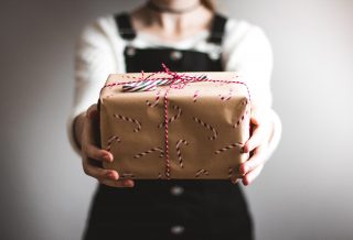 Simple Gift Ideas for Acquaintances
